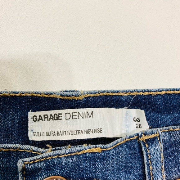 Garage ultra high rise jean shorts - Picture 4 of 5